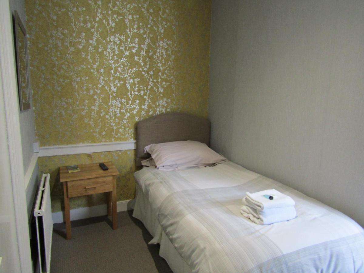 The Crown Bed & Breakfast 3*